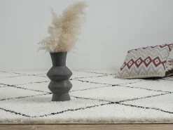 Alfombra Bahar Shaggy moderna patrón rombos, negro blanco, 120 cm redonda