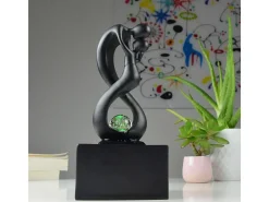 Diseño de fuentes de interior con iluminación LED Amor