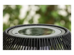 Lámpara de pie Mabis LED para exterior color negro.