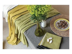 Hot Winkler Mantel reciclado Grace Badiane 140 x 250 cm Verde claro