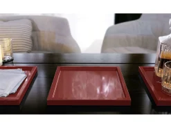 Vladon Cuenco decorativo Maya, moderno Plato decorativo cuadrado, Burdeos de alto brillo (20 x 1,8 x 20 cm)